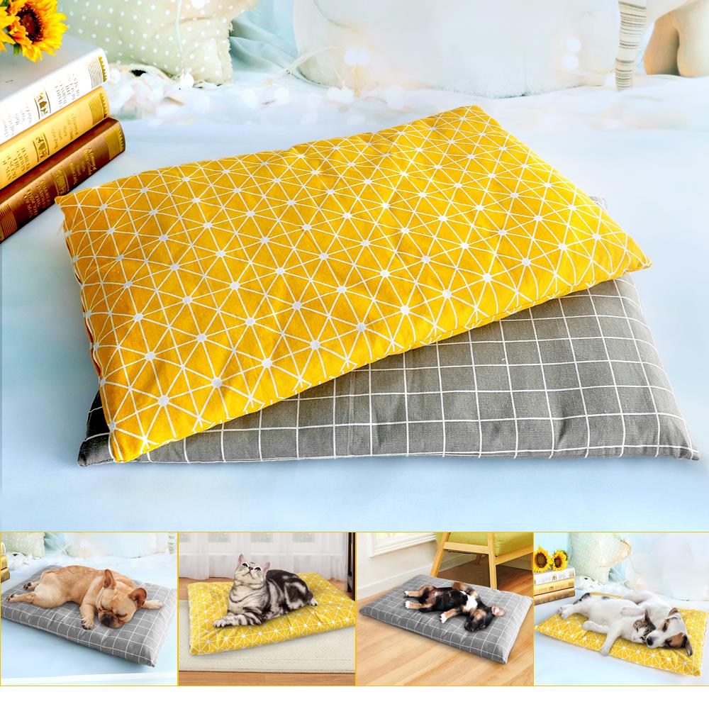   (Store description) Paw On The Bed bed Tappetino Geometric Fourseason